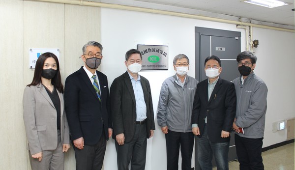 슬라이드 이미지